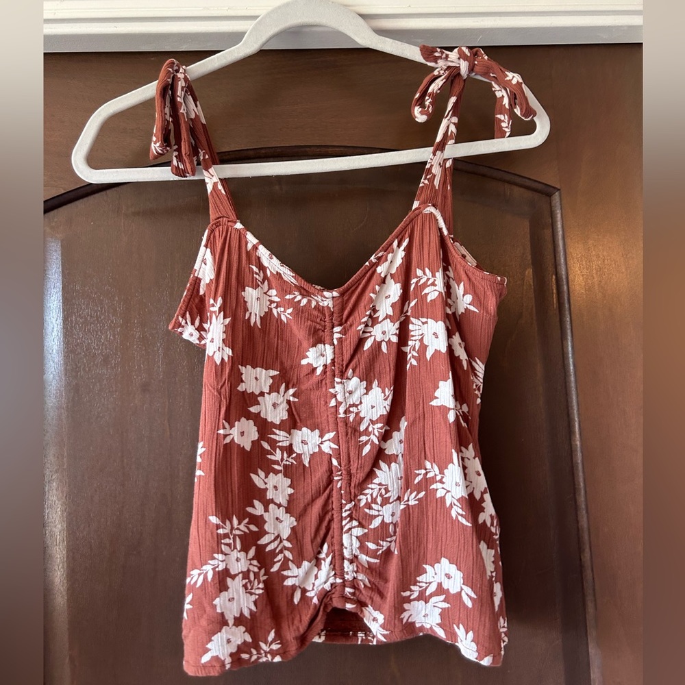 BILLABONG, Beaud Down Tank Top, Floral, Tie Shoulder, Brown, Smocked, Size: S